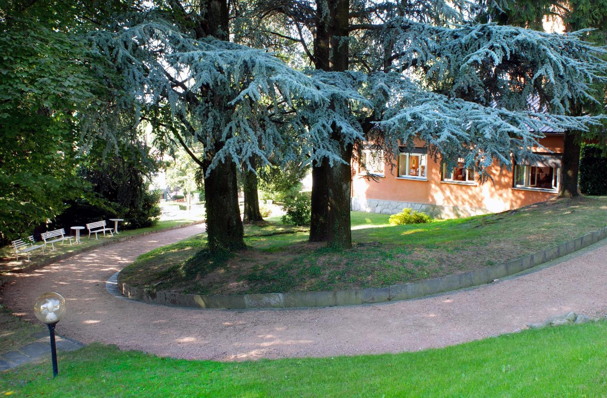 Hotel Moderno 3*
